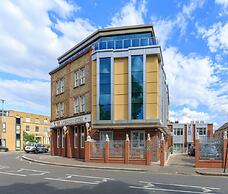 The Lion & Key Hotel