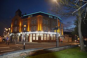 The Lion & Key Hotel