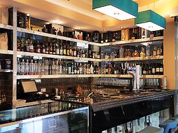The Lion & Key Hotel