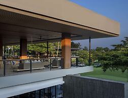 Royal Tulip Gunung Geulis Resort and Golf