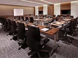 Royal Tulip Gunung Geulis Resort and Golf