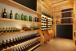 Royal Tulip Gunung Geulis Resort and Golf