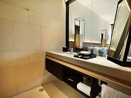 Royal Tulip Gunung Geulis Resort and Golf