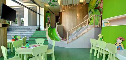 Royal Tulip Gunung Geulis Resort and Golf