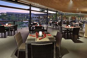 Royal Tulip Gunung Geulis Resort and Golf