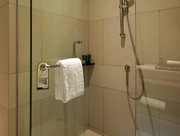 Royal Tulip Gunung Geulis Resort and Golf