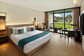 Royal Tulip Gunung Geulis Resort and Golf