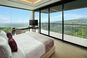 Royal Tulip Gunung Geulis Resort and Golf