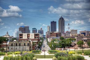 Staybridge Suites Des Moines Downtown by IHG