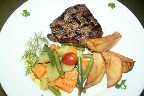 The Chapman Hotel & Conference Centre