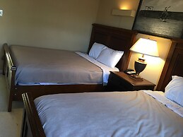 Reddy Inn and Suites