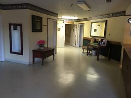 Reddy Inn and Suites