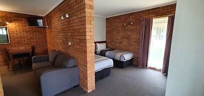 Centrepoint Motel