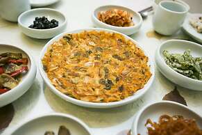 Bukchonmaru Hanok Guesthouse