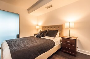 Life Suites - Fort York Central Condo