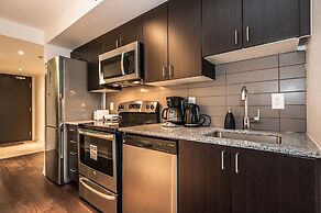 Life Suites - Fort York Central Condo