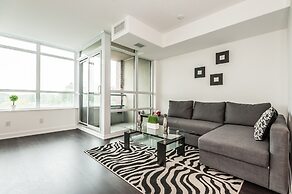 Life Suites - Fort York Central Condo