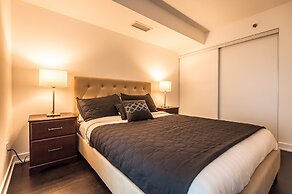 Life Suites - Fort York Central Condo