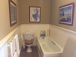 Plas Maenan Country House