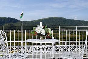 Plas Maenan Country House