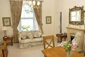 Plas Maenan Country House