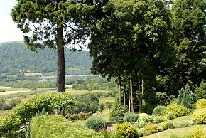 Plas Maenan Country House