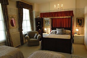 Plas Maenan Country House