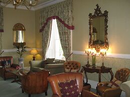 Plas Maenan Country House