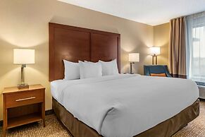 Comfort Inn PA Turnpike - 1-81