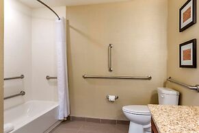 Comfort Inn PA Turnpike - 1-81