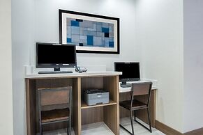 Holiday Inn Express & Suites Stillwater - University Area by IHG