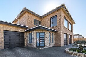 Chala Kigi Self Catering