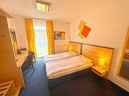 Hotel Nehrener Hof