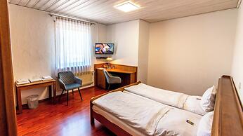 Hotel Nehrener Hof