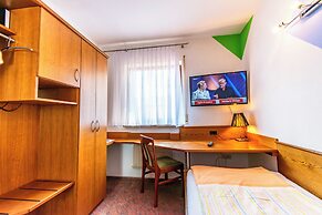 Hotel Nehrener Hof