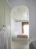 Delmar Apartments & Suites - Delmar Collection