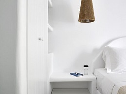 Delmar Apartments & Suites - Delmar Collection