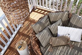 Delmar Apartments & Suites - Delmar Collection