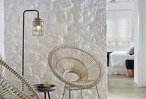 Delmar Apartments & Suites - Delmar Collection