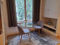 Longridge Road Apartments