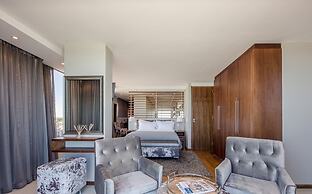 Infinity Self-Catering Apartments