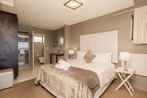 Infinity Self-Catering Apartments