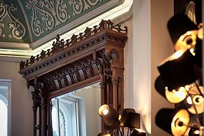 Oddfellows on the Park