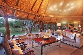 Itaga Luxury Private Game Lodge