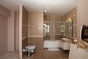 Golf Royal İstanbul Residence