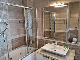 Golf Royal İstanbul Residence