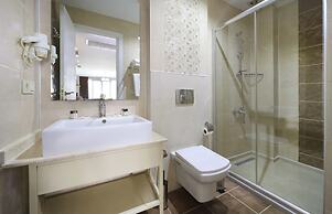 Golf Royal İstanbul Residence