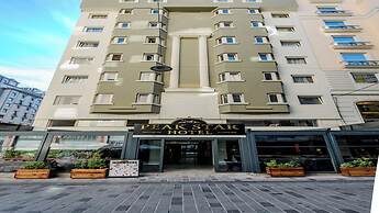 Peak Star Hotel