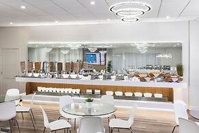 Magic Moment Resort & Kids Club, Dazzler Select by Wyndham