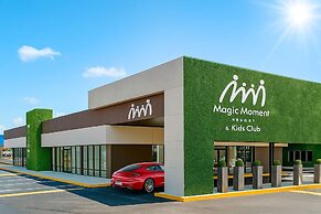 Magic Moment Resort & Kids Club, Dazzler Select by Wyndham